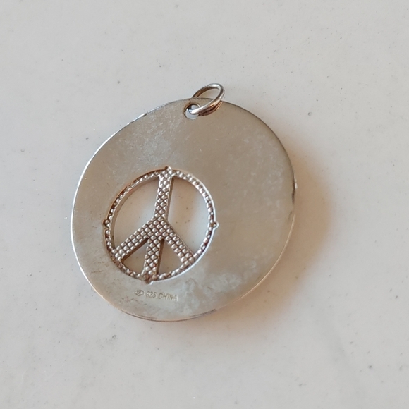 Peace sign pendant ,DL 925 china stamped - Picture 4 of 5